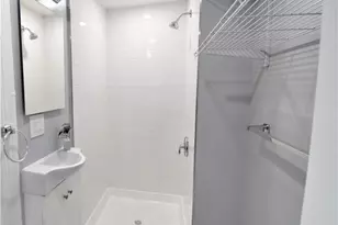 23 Wawayanda Ave, Middletown, NY 10940 - Photo 12