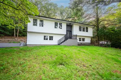 368 Landing Avenue, Smithtown, NY 11787 - Photo 36