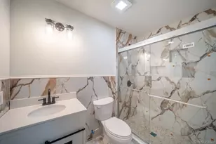 368 Landing Ave, Smithtown, NY 11787 - Photo 20