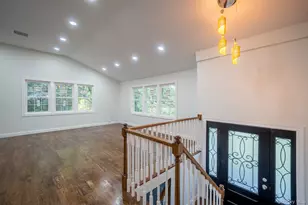 368 Landing Ave, Smithtown, NY 11787 - Photo 8