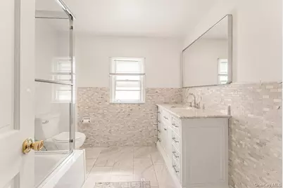 60 Gramercy Avenue, Yonkers, NY 10701 - Photo 12