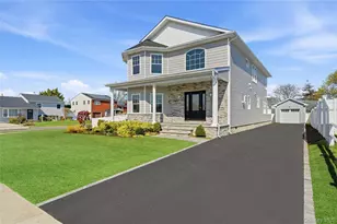 39 Jomarr Ct, Massapequa, NY 11758 - Photo 2