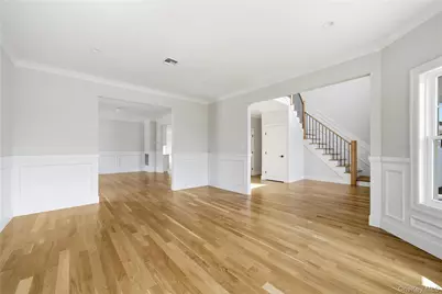 39 Jomarr Court, Massapequa, NY 11758 - Photo 10