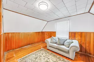 336 Princeton St, Westbury, NY 11590 - Photo 20