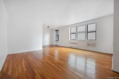 3184 Grand Concourse #4J, Bronx, NY 10458 - Photo 4