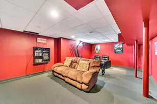 34 Gloria Pl, Plainview, NY 11803 - Photo 26