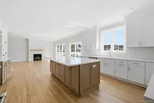 32 Massapequa Ave, Massapequa Park, NY 11762 - Photo 14