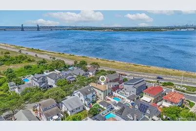 456 Beach 145th Street, Neponsit, NY 11694 - Photo 32