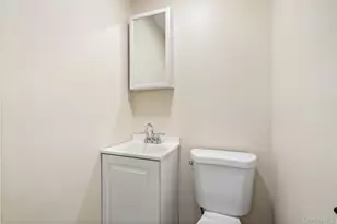 5 Mills Ave, Middletown, NY 10940 - Photo 8