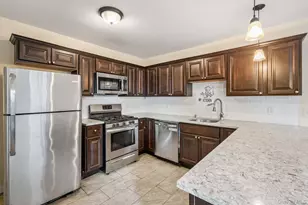 5 Mills Ave, Middletown, NY 10940 - Photo 2