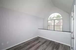 42 Pinnacle Dr, Port Jefferson, NY 11777 - Photo 12