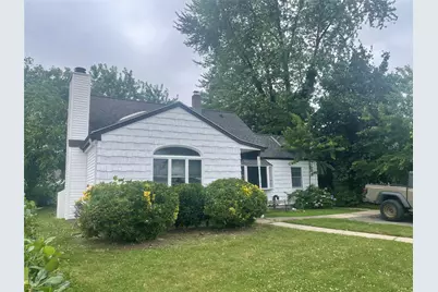 12 Slate Lane, Levittown, NY 11756 - Photo 2