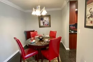 162 Adams Way, Sayville, NY 11782 - Photo 4