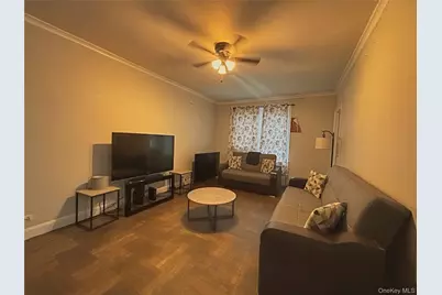 463 E 178 Street #4C, Bronx, NY 10457 - Photo 2