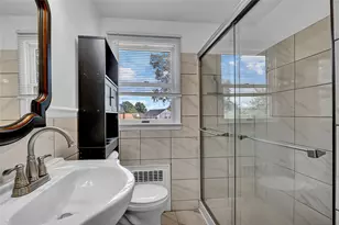 181 Maple Ave, East Meadow, NY 11554 - Photo 26