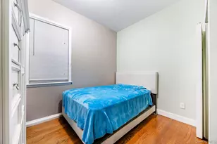 1050 E 232nd St, Bronx, NY 10466 - Photo 8