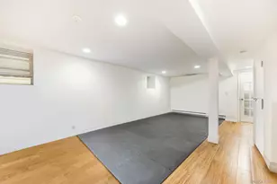 1050 E 232nd St, Bronx, NY 10466 - Photo 18