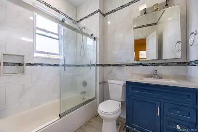 1050 E 232nd Street, Bronx, NY 10466 - Photo 12