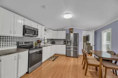 1795 Osborn Avenue #54, Riverhead, NY 11901 - Photo 16