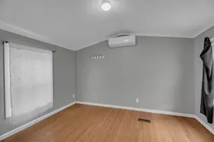 1795 Osborn Ave, Riverhead, NY 11901 - Photo 8