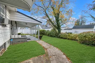 34 Heath Pl, Hempstead, NY 11550 - Photo 20