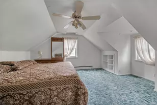 34 Heath Pl, Hempstead, NY 11550 - Photo 12