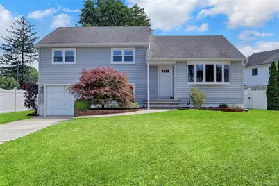 3621 Regent Lane, Wantagh, NY 11793 - Photo 1