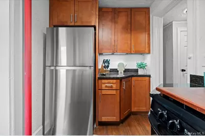 512 Mamaroneck Avenue #E, White Plains, NY 10605 - Photo 8