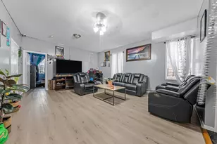 106-31 156th St, Jamaica, NY 11433 - Photo 8