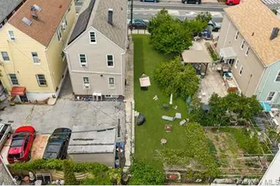 930 Morris Park Avenue, Bronx, NY 10462 - Photo 2