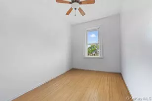 930 Morris Park Ave, Bronx, NY 10462 - Photo 14