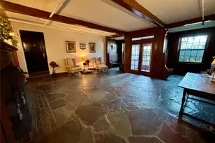 1 Ascot Ridge, Great Neck, NY 11021 - Photo 4