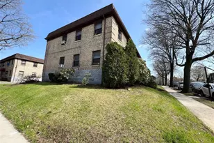 69-51 136th St, Flushing, NY 11367 - Photo 2