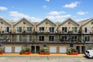 10 Pennyfield Ave, Bronx, NY 10465 - Photo 2