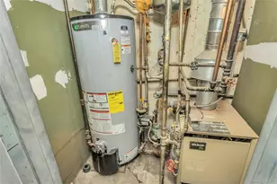 631 Hollywood Ave, Bronx, NY 10465 - Photo 34