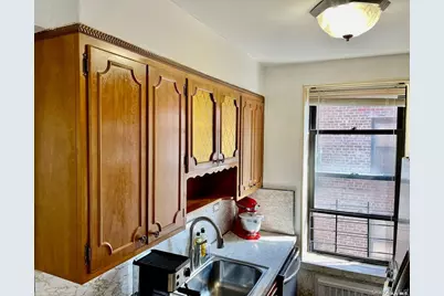 83-75 Woodhaven Boulevard #5S, Woodhaven, NY 11421 - Photo 8