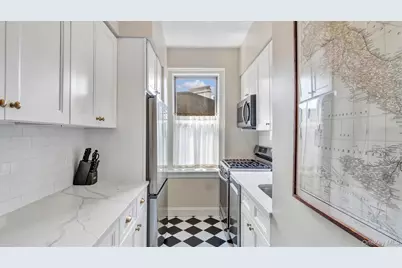 8 Barstow Road #7H, Great Neck, NY 11021 - Photo 8