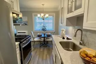 5 Williams Blvd, Lake Grove, NY 11755 - Photo 4