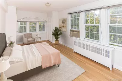 270 Bronxville Road #B63, Bronxville, NY 10708 - Photo 14