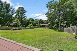 51 Loockerman Ave, Poughkeepsie, NY 12601 - Photo 38