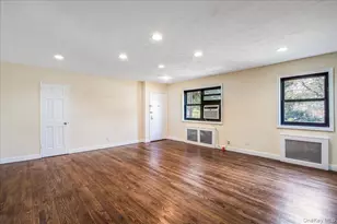 16-37 Utopia Pkwy, Whitestone, NY 11357 - Photo 4