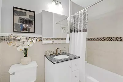 162-21 Powells Cove Boulevard #3D, Whitestone, NY 11357 - Photo 10