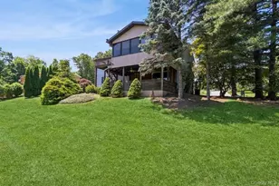 17 Applesauce Ln, Wappingers Falls, NY 12590 - Photo 4