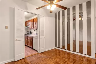 141-05 Pershing Crescent, Briarwood, NY 11432 - Photo 10