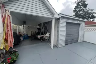 93-53 207th St, Queens Village, NY 11428 - Photo 8