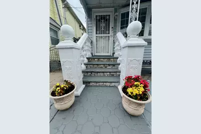 9353 207th Street, Queens Village, NY 11428 - Photo 16