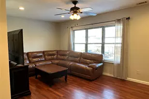 94 Bailey Ct, Middle Island, NY 11953 - Photo 6