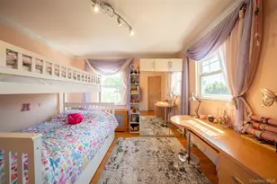 75-22 186th St, Fresh Meadows, NY 11366 - Photo 24