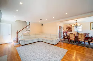 75-22 186th St, Fresh Meadows, NY 11366 - Photo 10