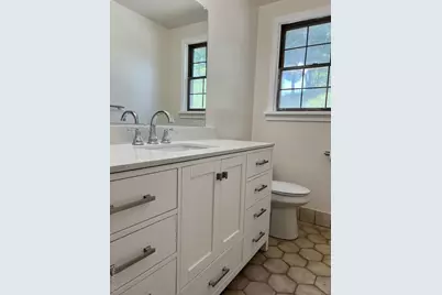 121 E Hook Cross Road, Hopewell Junction, NY 12533 - Photo 10